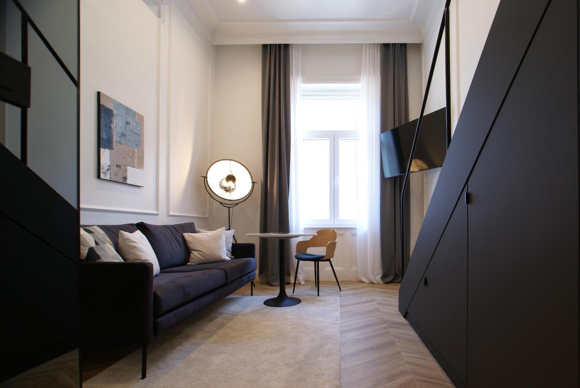 Fingerprint Luxury 4*